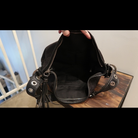 Black Coach Purse - Picture 4 of 7